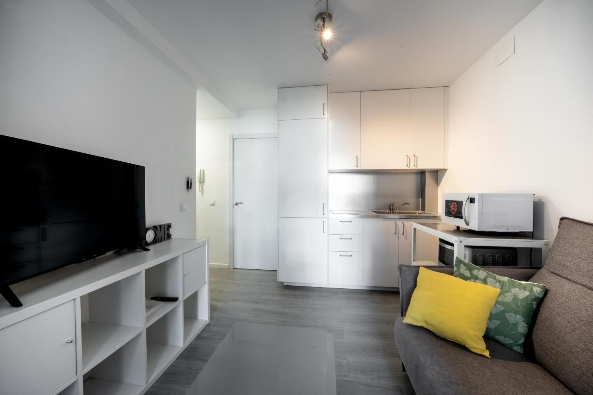 1 Room Playa Pedregalejo Μάλαγα Εξωτερικό φωτογραφία