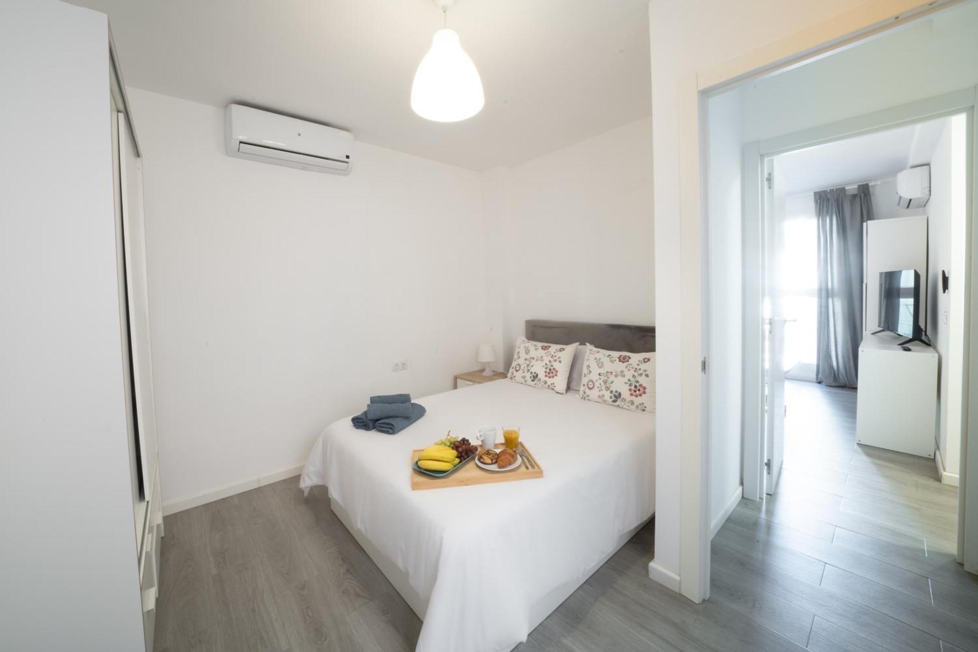 1 Room Playa Pedregalejo Μάλαγα Εξωτερικό φωτογραφία