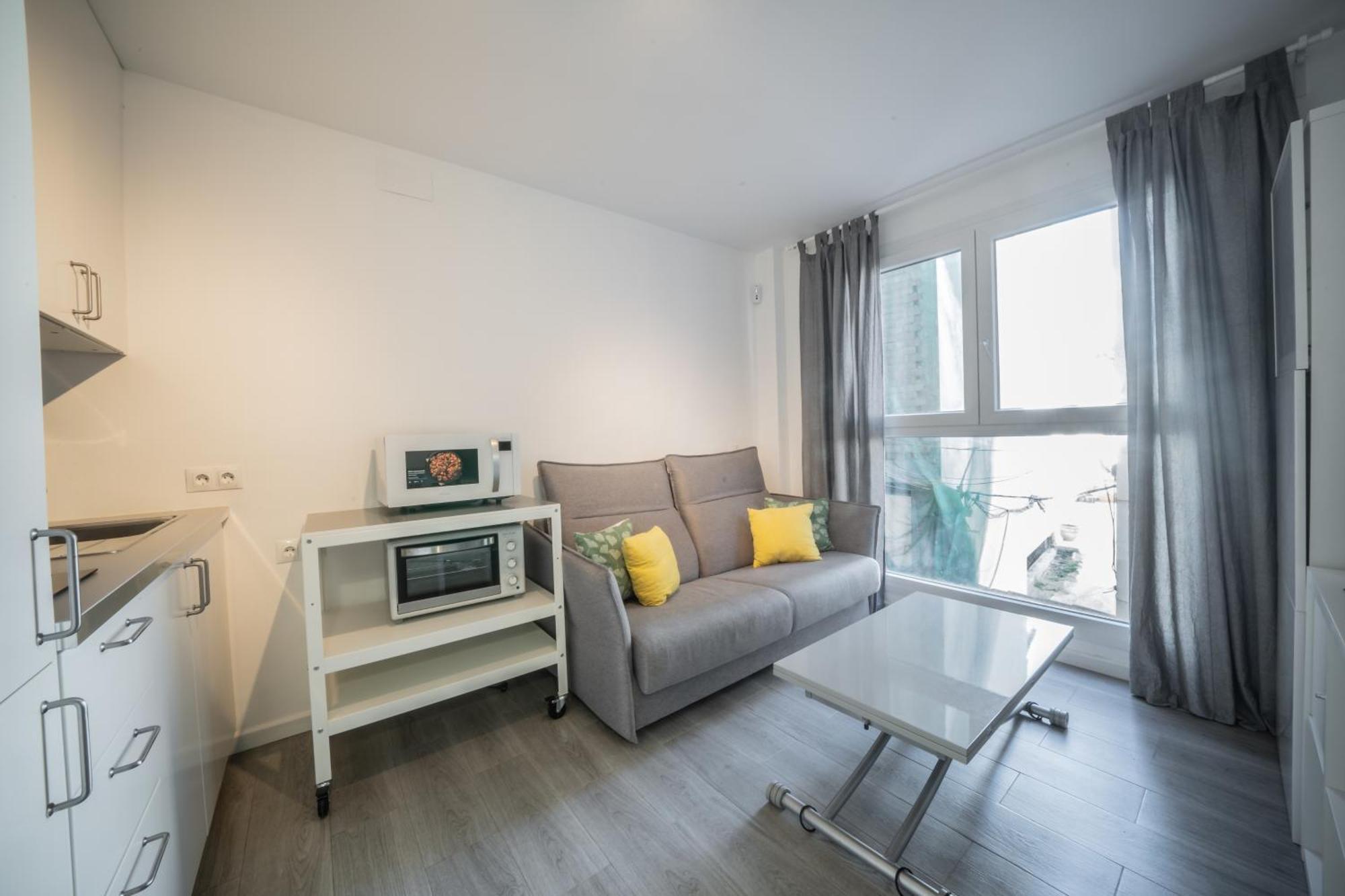 1 Room Playa Pedregalejo Μάλαγα Εξωτερικό φωτογραφία
